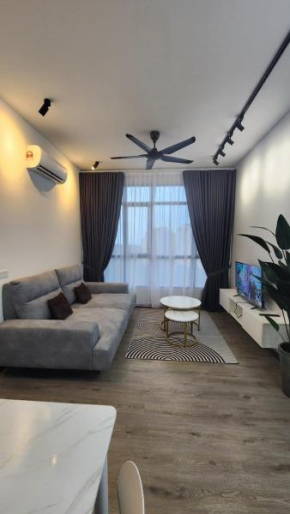 Fast Putrajaya Transit Homestay Free Wifi 20 minit to KLIA 5minutes to PICC